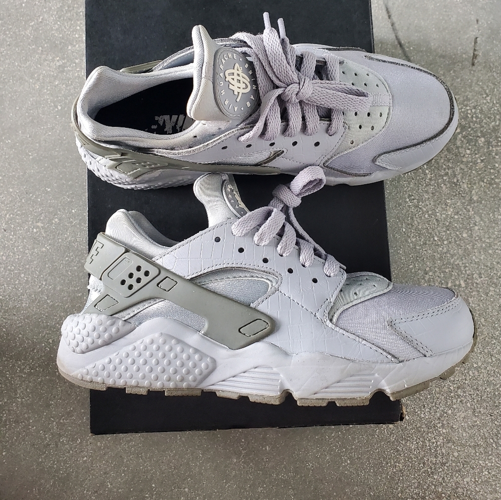 Gray custom Nike huarache sneakers